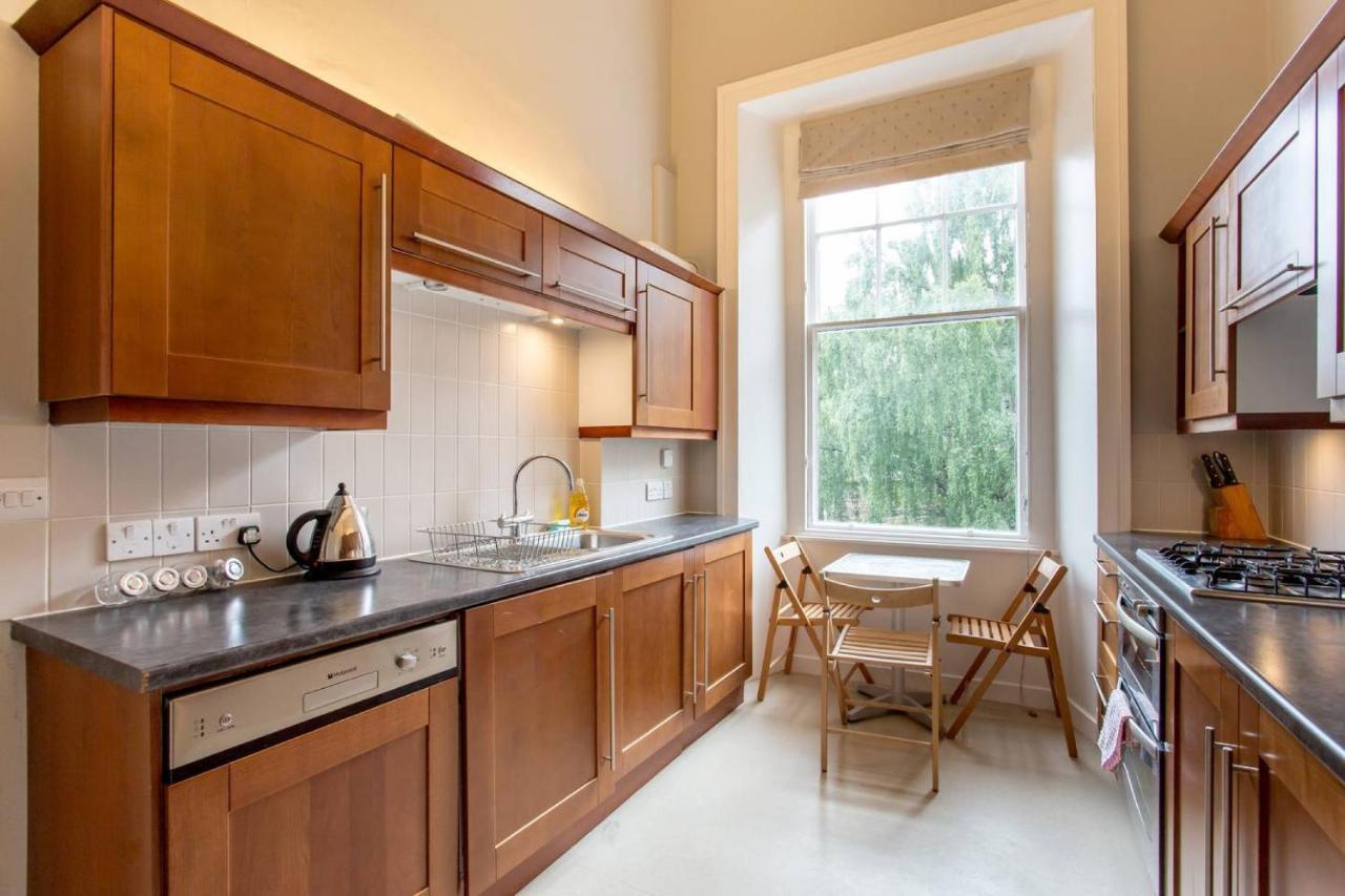 Joivy Spacious Apt In New Town Prime Location EDI Exterior photo
