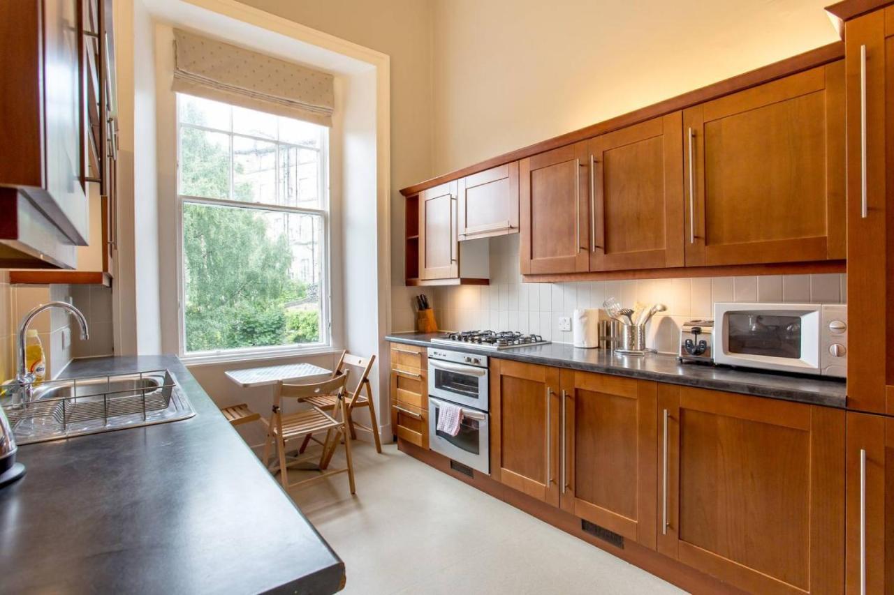 Joivy Spacious Apt In New Town Prime Location EDI Exterior photo